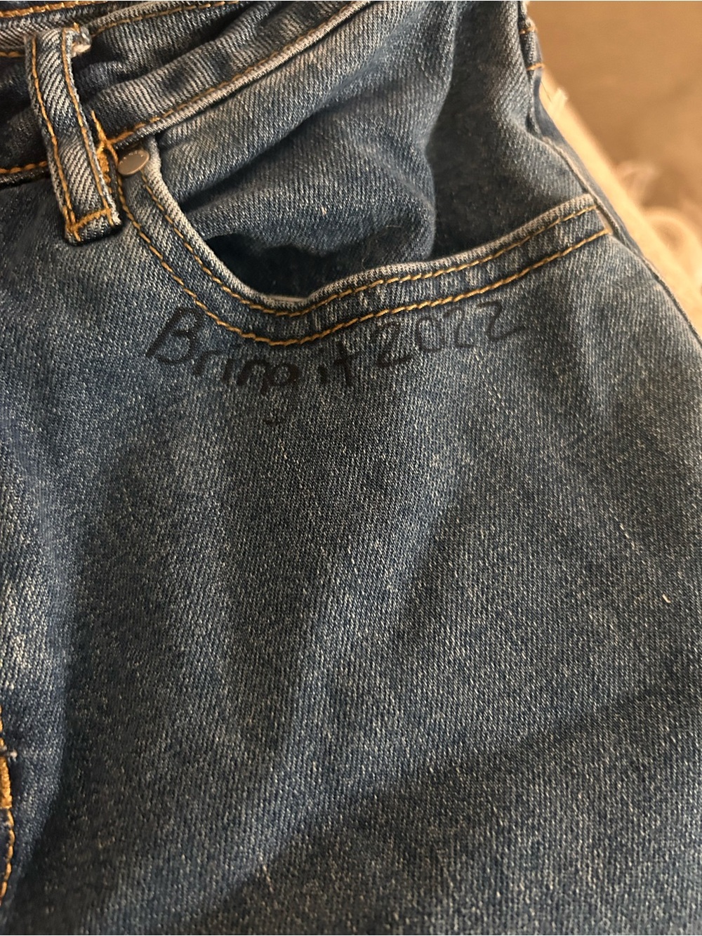 PacSun Blue Denim Relaxed Cutoff Jeans Shorts with Graphic Accents - Picture 6 of 7